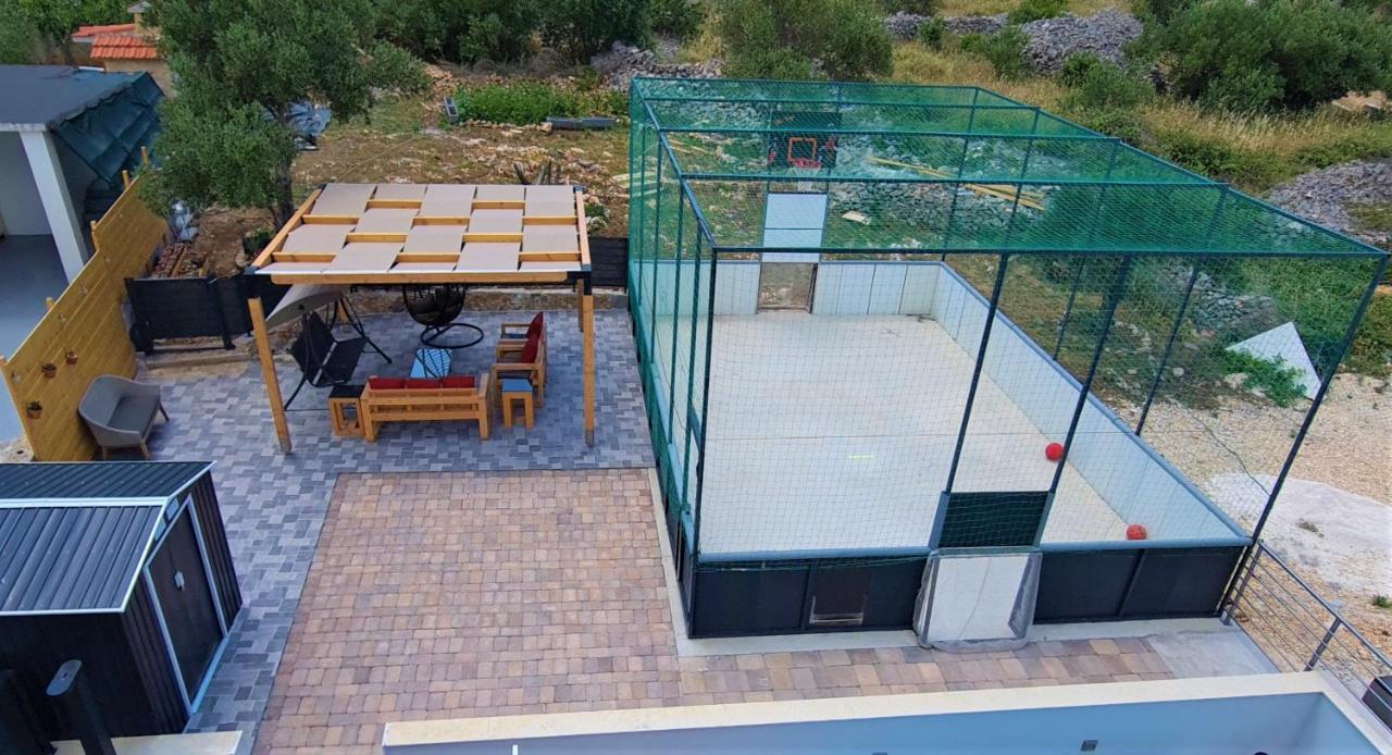 Villa Freya - Vacation House 斯拉汀 外观 照片