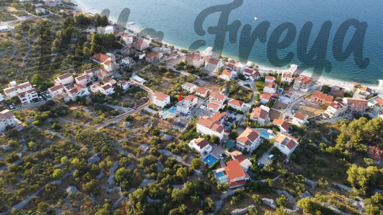 Villa Freya - Vacation House 斯拉汀 外观 照片