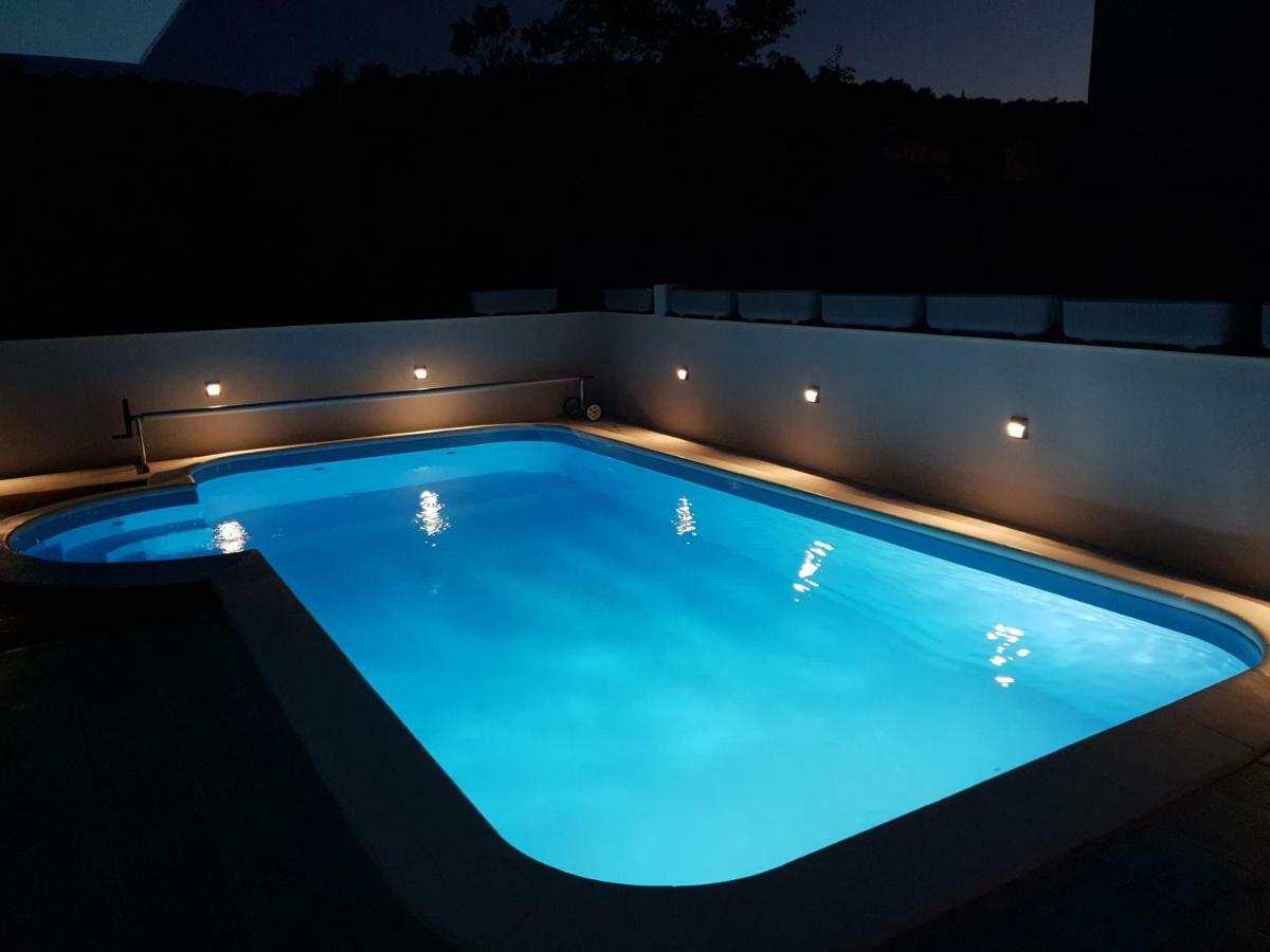 Villa Freya - Vacation House 斯拉汀 外观 照片