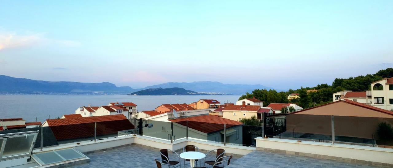 Villa Freya - Vacation House 斯拉汀 外观 照片