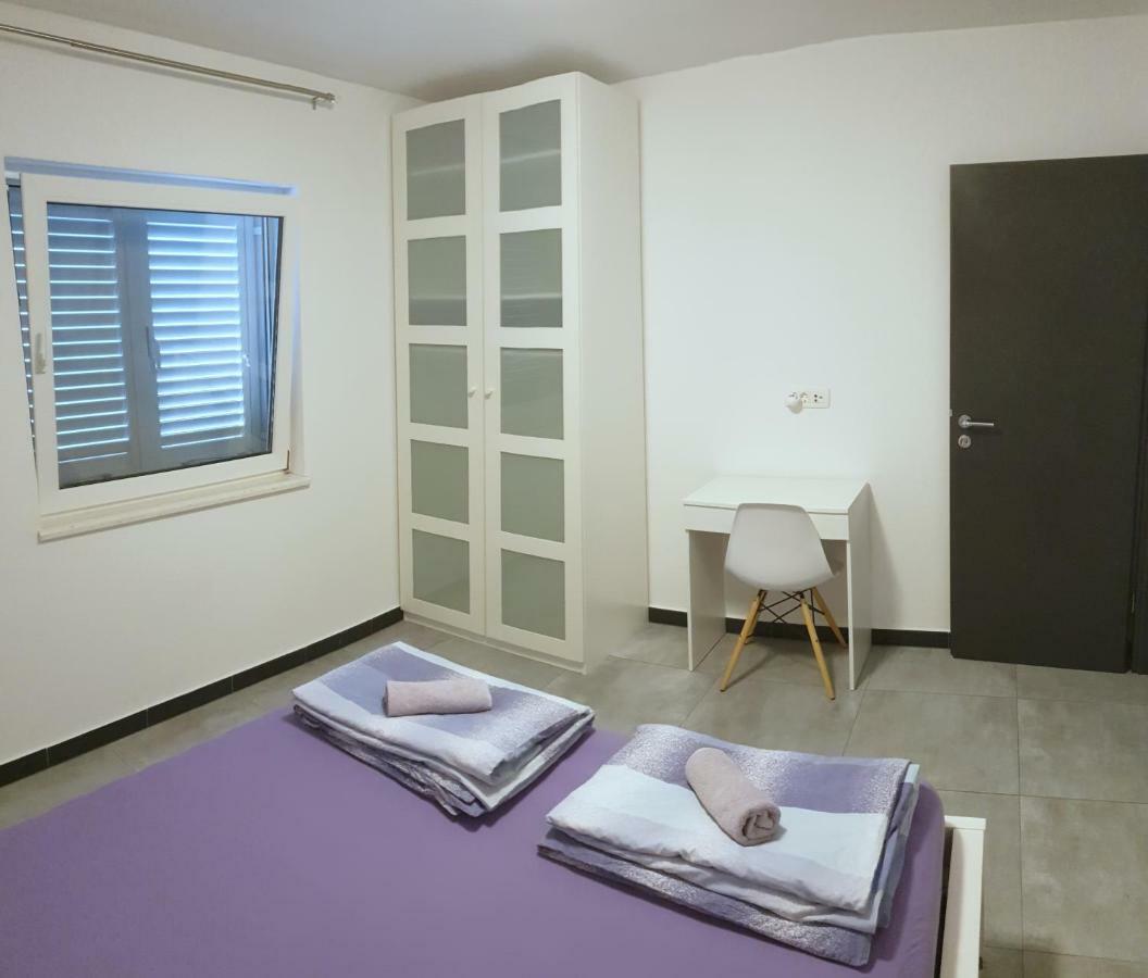 Villa Freya - Vacation House 斯拉汀 外观 照片